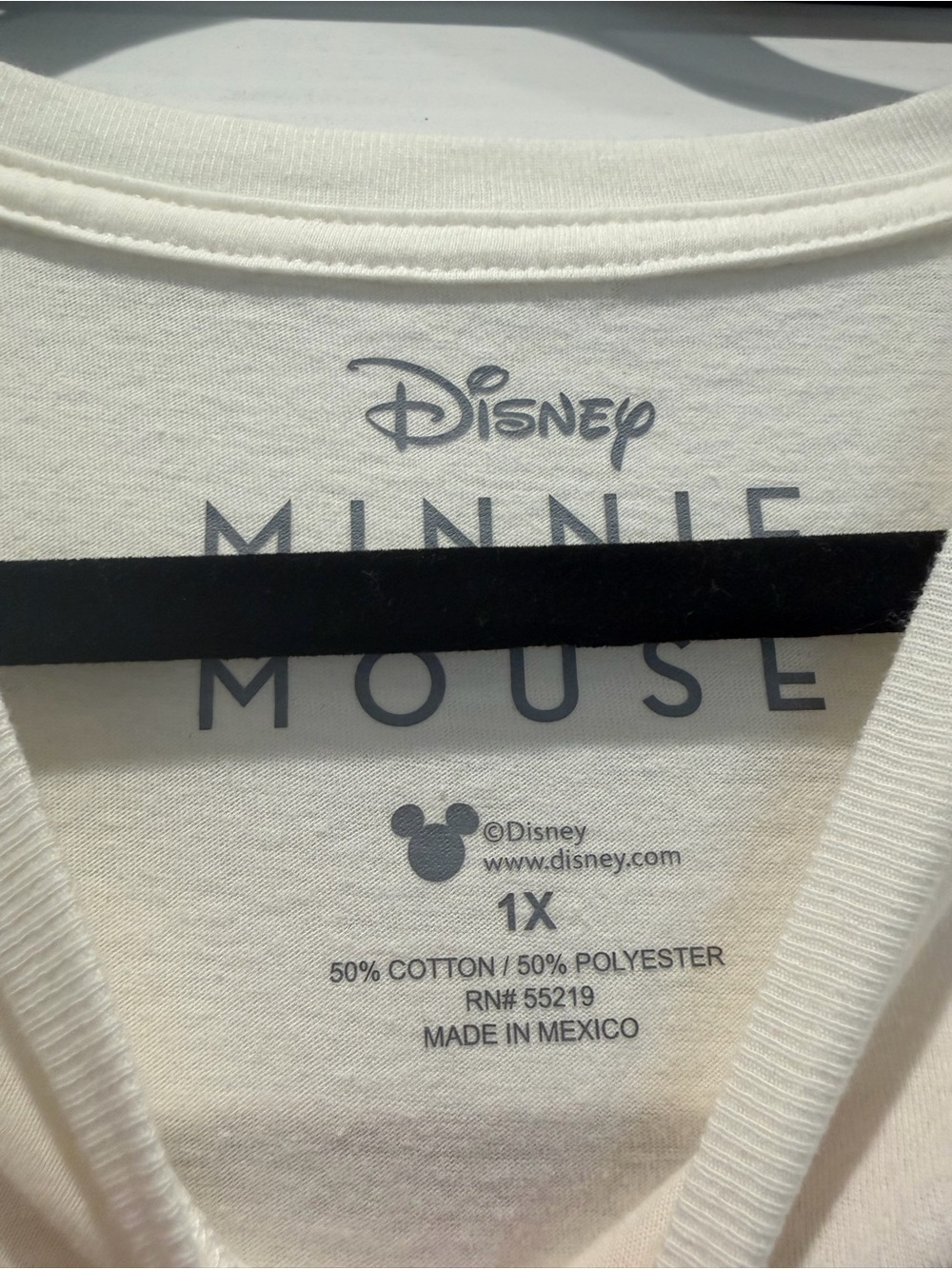 Women's Disney Minnie Mouse Graphic Tee - Picture 2 of 2